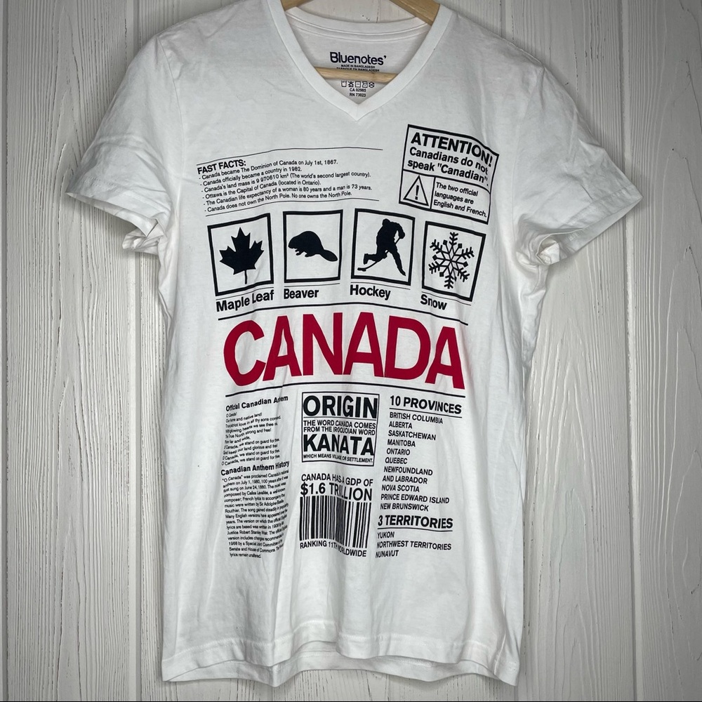 Bluenotes Canada V-Neck Tee T-Shirt Small White Adult Maple Beaver